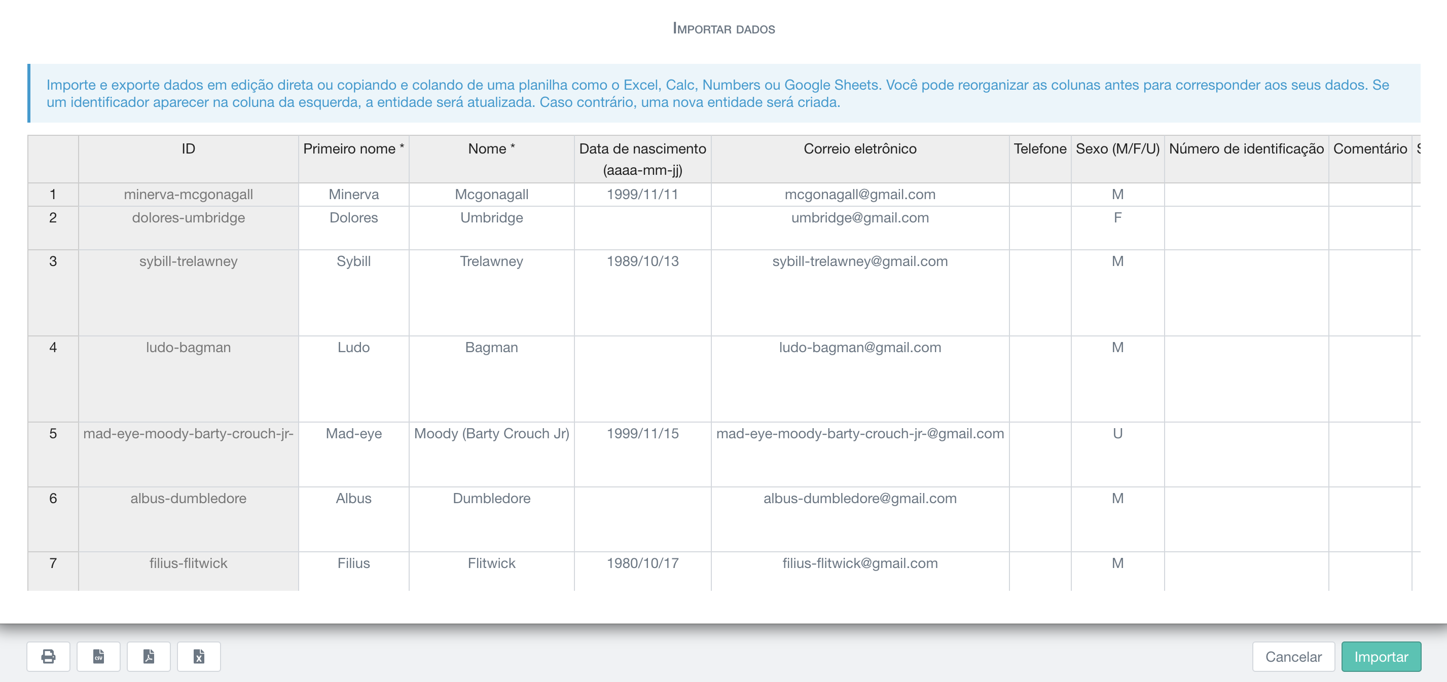 importação de dados em massa da escola, como usuários, por meio de copiar e colar a partir de planilhas (Excel, Google Sheets, Numbers, etc.)