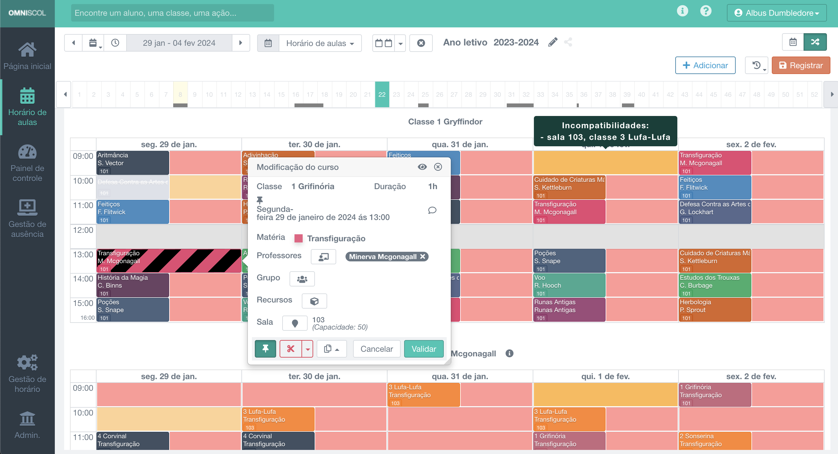 movimento de uma aula diretamente no horário, mostrando todos os horários disponíveis em verde e as posições em conflito em vermelho ou laranja